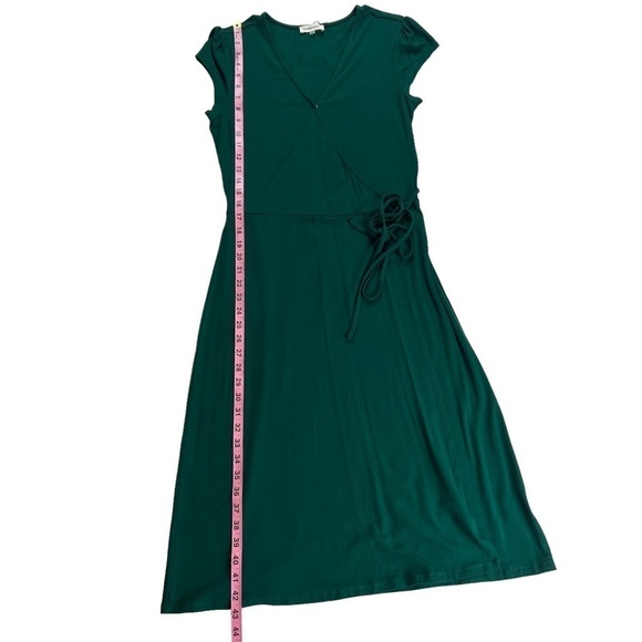 SugarLips Green Wrap Dress - Picture 9 of 12